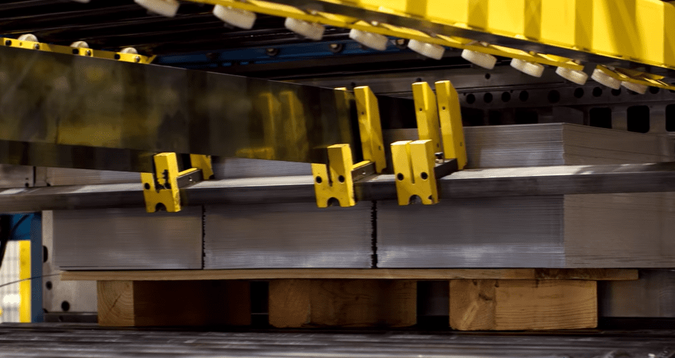 Slitting process in a metal facility