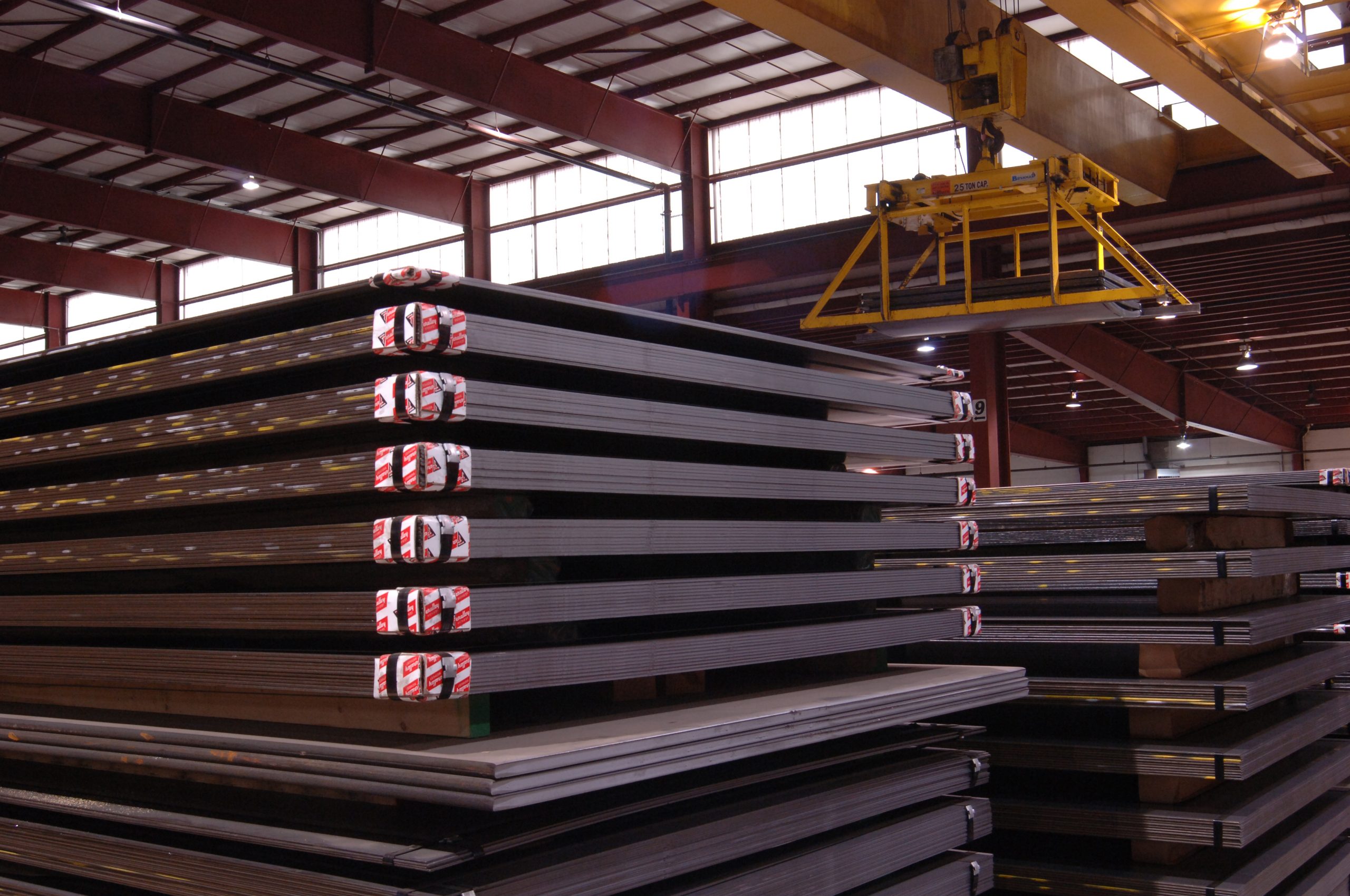 Slitting process in a metal facility