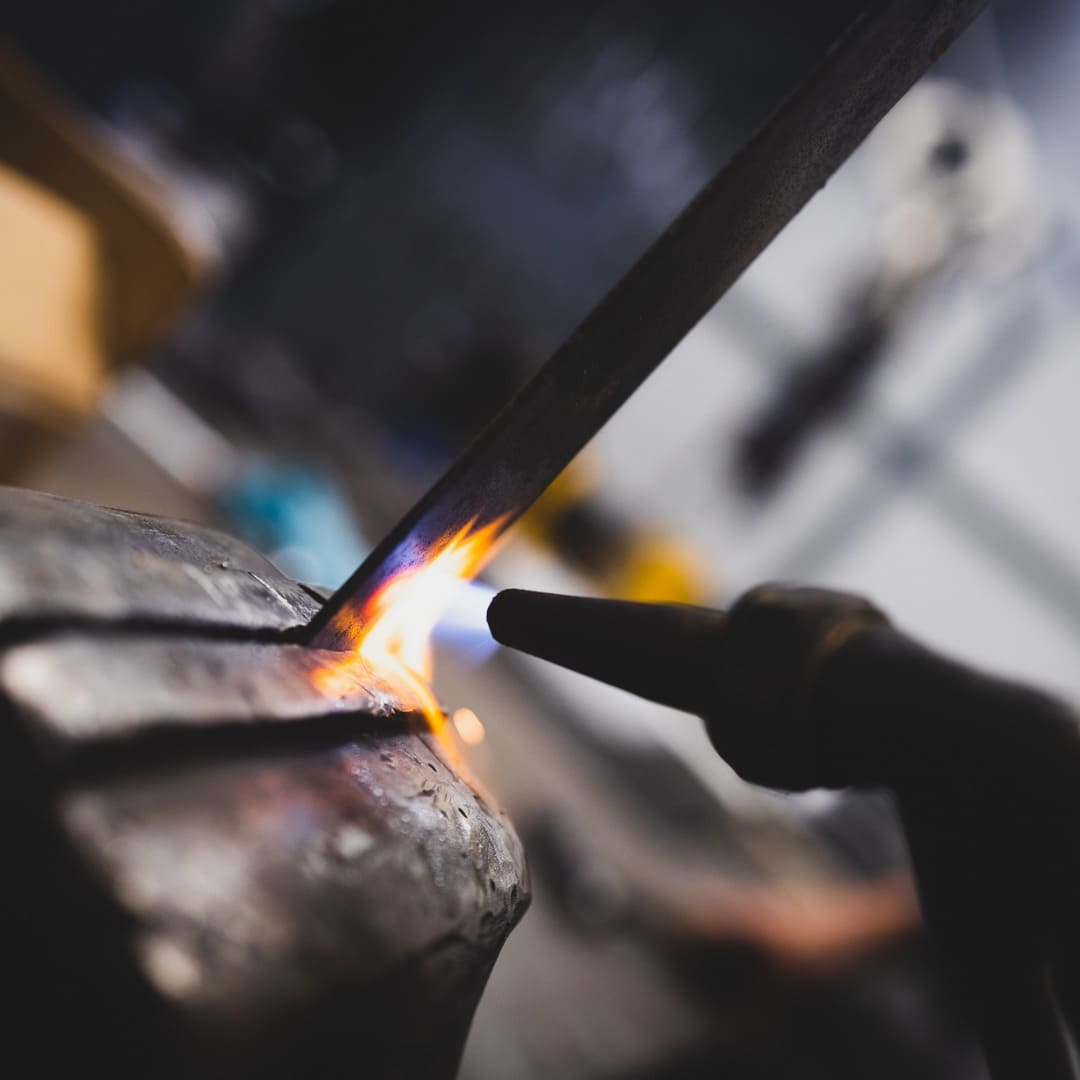 Slitting process in a metal facility