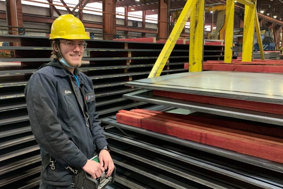 Feralloy employee smiling for photo
